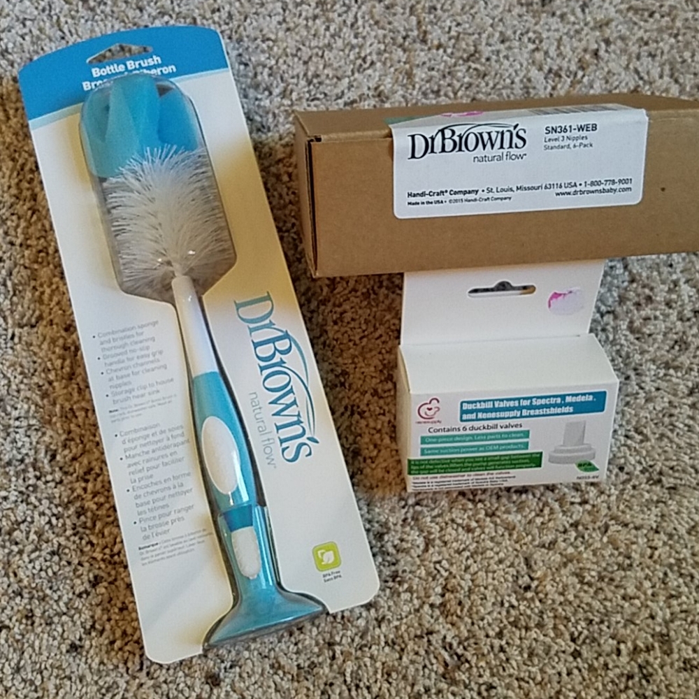 Bottle accessories bundle